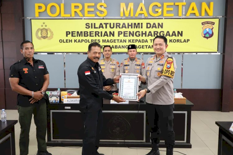 Polres Magetan Beri Penghargaan untuk 13 Korlap PSHT atas Dedikasi Jaga Kamtibmas