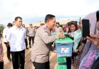 Polri-Gelar-Bakti-Sosial-35-Tahun-IKDB-90,-Bagikan-1.485-Paket-Sembako-di-Rempang-Batam