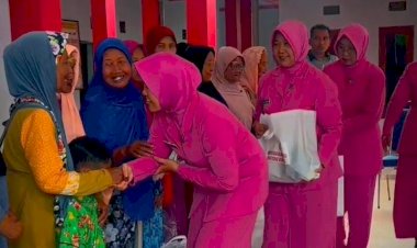 Polsek-Wonoayu-dan-Bhayangkari-Peduli-Duafa