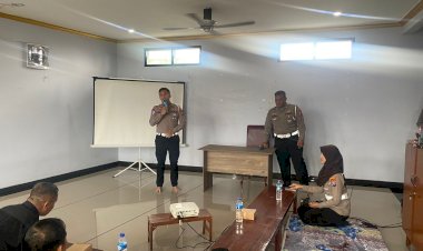 Unit-Kamsel-Satlantas-Polresta-Sidoarjo-Pelatihan-PPGD-bersama-Senkom