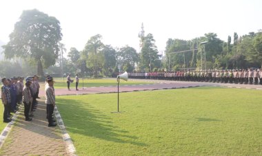 900-Personel-Siap-Amankan-Hari-Buruh-di-Kabupaten-Sidoarjo,-Kapolresta-Sidoarjo:-Lakukan-Pengamanan-Profesional-dan-Humanis