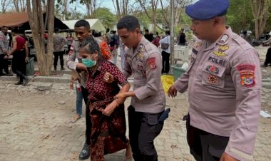 Hadapi-Gempa-Flores,-Polda-NTT-dan-Polres-Jajaran-Kerahkan-845-Personel-ke-Wilayah-Terdampak