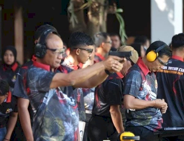 Buka Lomba Menembak Kapolda Jatim Cup 2026, Irjen Pol Nanang Avianto Tekankan Profesionalisme Penggunaan Senjata Api