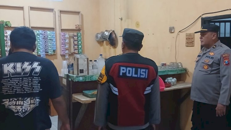 Polsek-Balongbendo-Tindaklanjuti-Dugaan-Penjualan-Miras,-Hasil-Pengecekan-Nihil