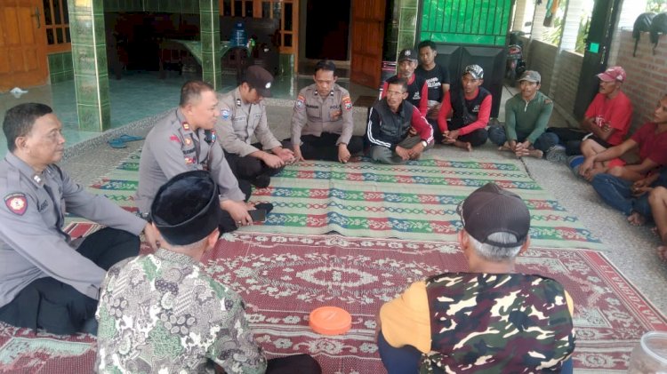 Gelar Jumat Curhat Polisi di Trenggalek Ajak Pesanggem Peduli Jaga Hutan