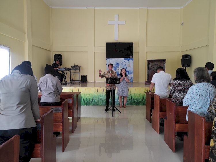 Jelang Paskah, Gereja Oikumene Gelar Ibadah Anggota Polri dan Masyarakat