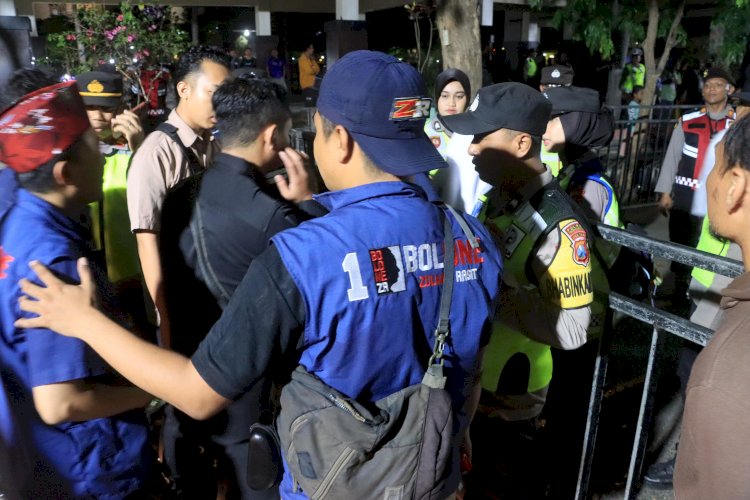 Polres Probolinggo Siagakan 400 Personel Gabungan Amankan Debat Perdana Cabup dan Cawabup