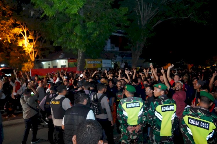 Polres Ponorogo Terjunkan 300 Personel Gabungan, Debat Publik Kedua Pilkada 2024 Berjalan Kondusif