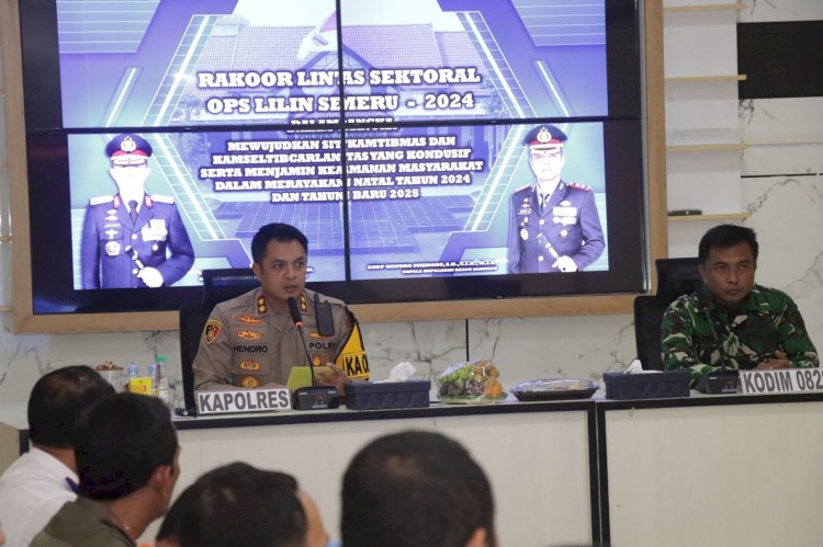 Polres Sampang Terjunkan 290 Personel Gabungan Amankan Libur Natal dan Pergantian Tahun Baru 2025