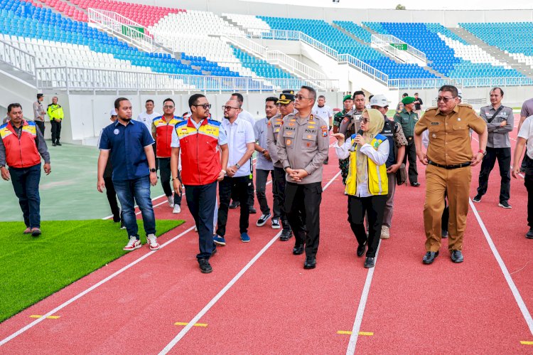 Kapolda Jatim Tinjau Renovasi Stadion Kanjuruhan, Pastikan Kelayakan dan Keamanan