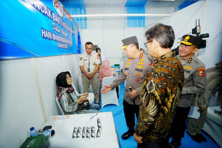 Hadiri Puncak Bakti Kesehatan Kapolri Berikan Pelayanan Terbaik ke Masyarakat dan Anggota